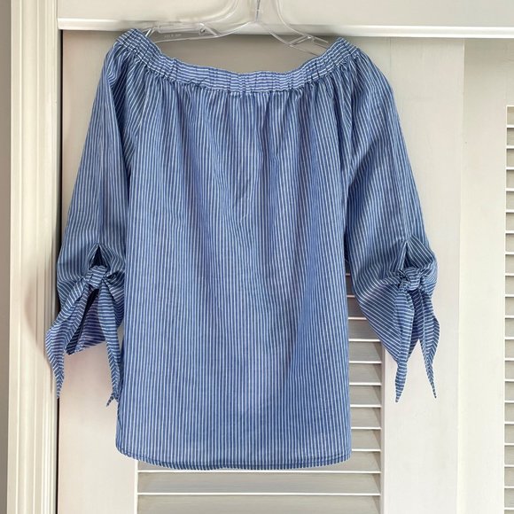 beachlunchlounge  Paige Blue Stripe Tie Bell Sleeve Off The Shoulder Top S - Picture 1 of 8
